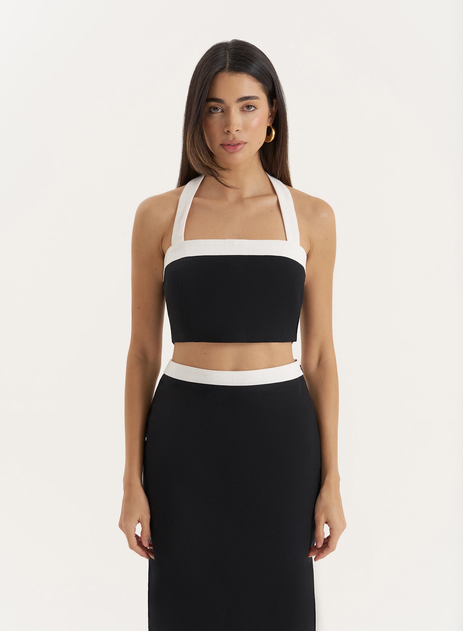Black Contrast Trim Crop Top